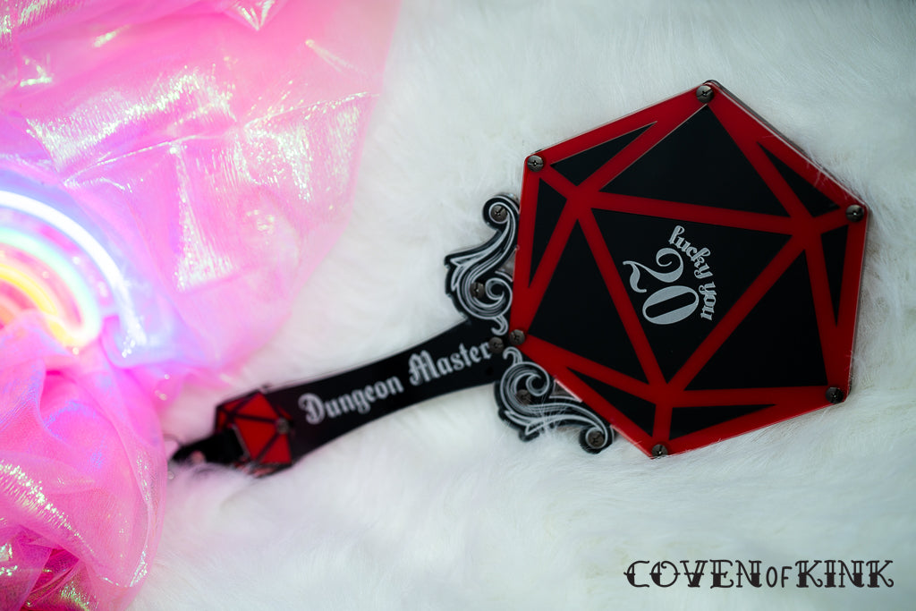 D20 'Dungeon Master' Acrylic Paddle, Round (Large)